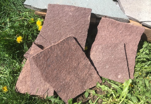 Плитняк лемезит бордовый для цоколя 1,5-2 см купить в Мурманской области