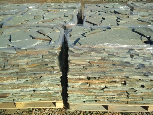 Плитняк златолит зелёный для цоколя, отмостки купить в Мурманской области