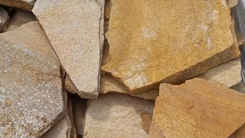 Плитняк златолит жёлтый для фасада 1,5-3 см купить в Мурманской области