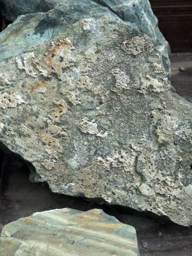 Ландшафтные глыбы зелёные 200-500 килограмм купить в Мурманской области